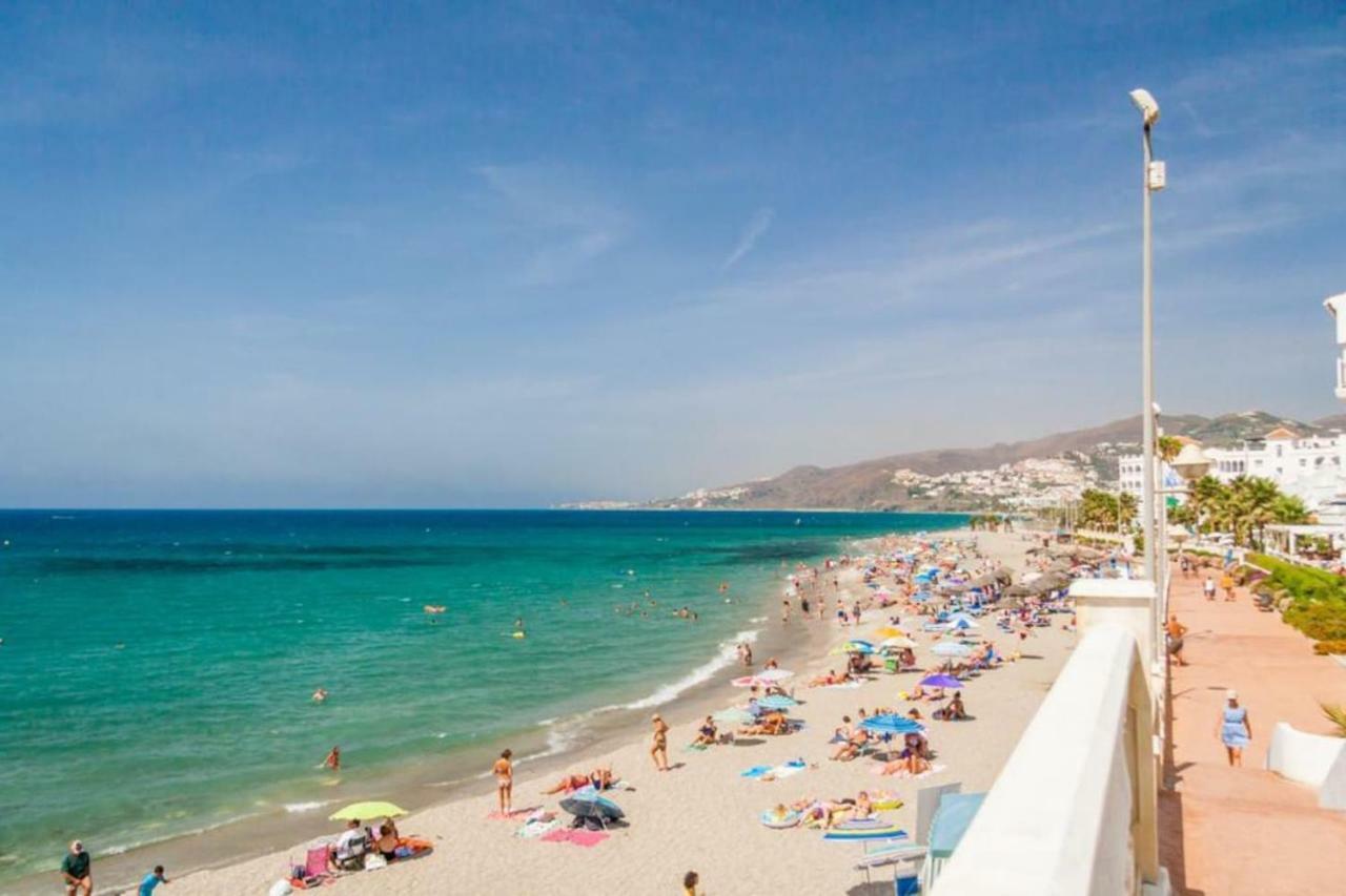 Neptuno Torrecilla Beach Nerja Exterior photo